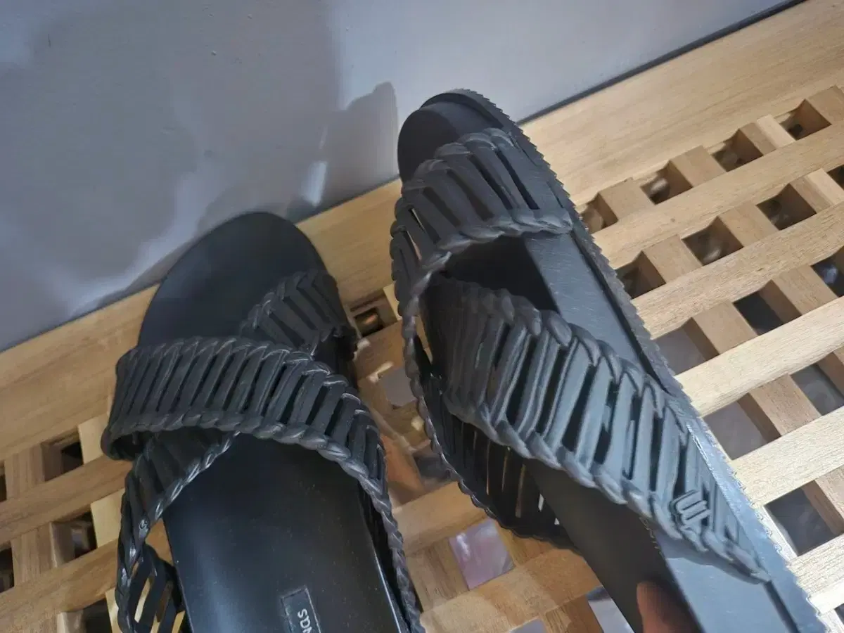 thumbnail-6